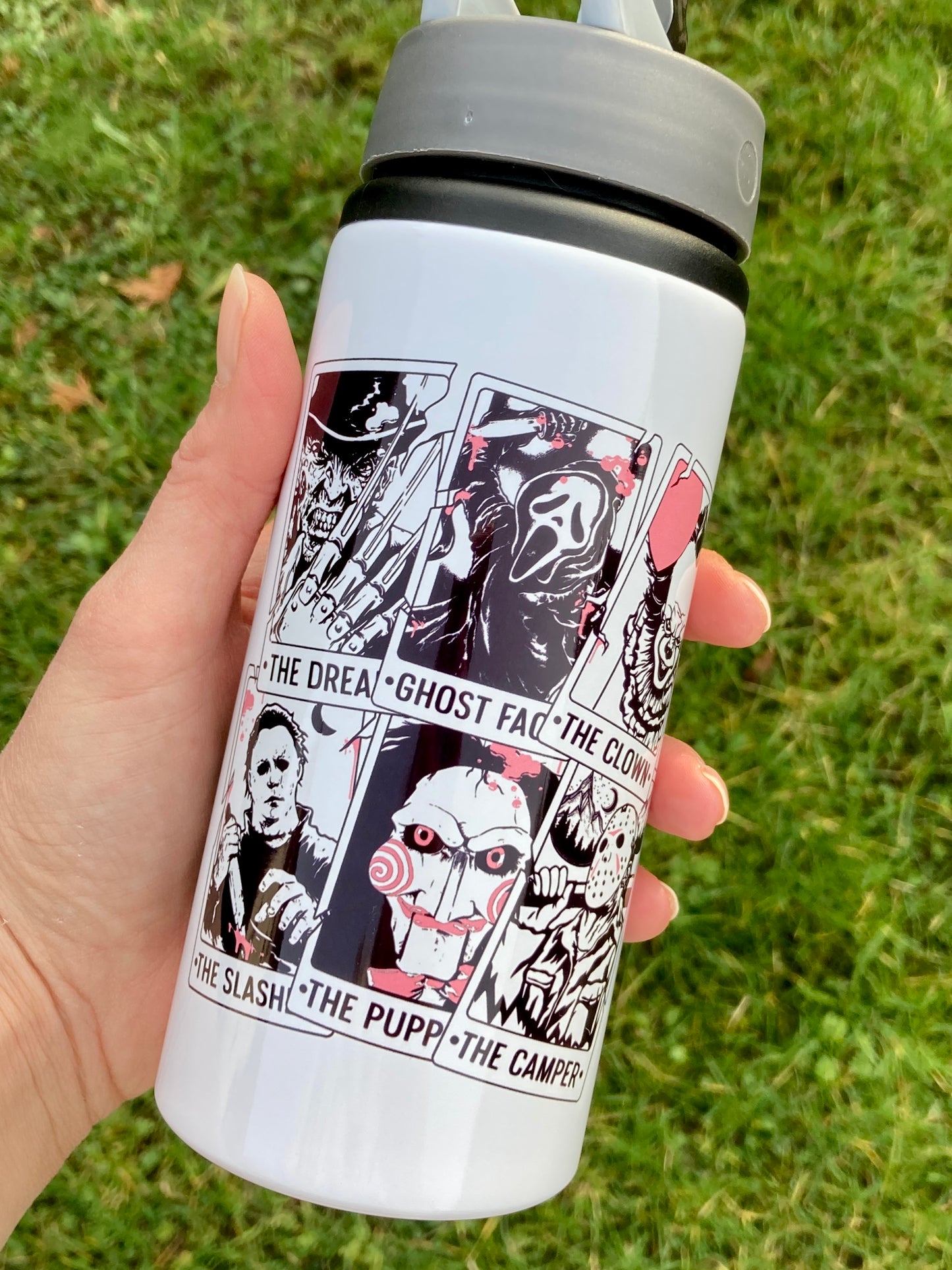 Horror movie villains - Pink tarot - water bottle 600ml