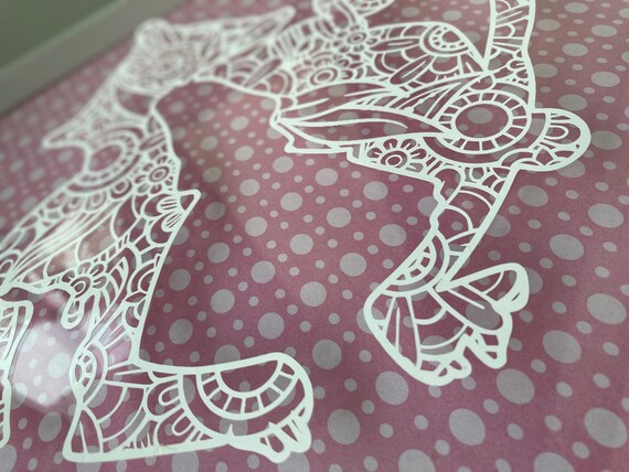 Large Alice in wonderland floral mandala - Floating vinyl cut for 30x30 frame