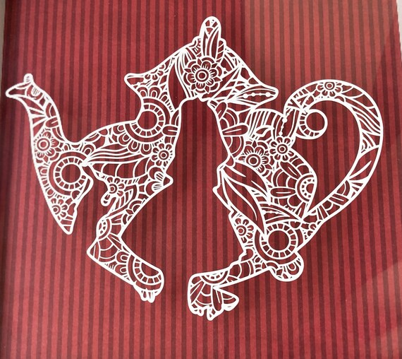Large Alice in wonderland floral mandala - Floating vinyl cut for 30x30 frame