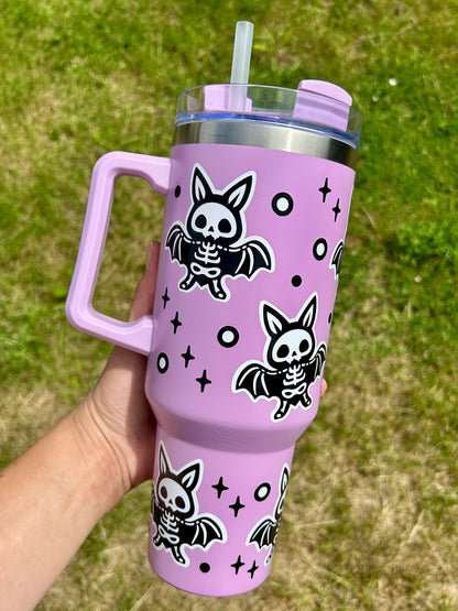 Skeleton bats - Lilac - 40oz tumbler