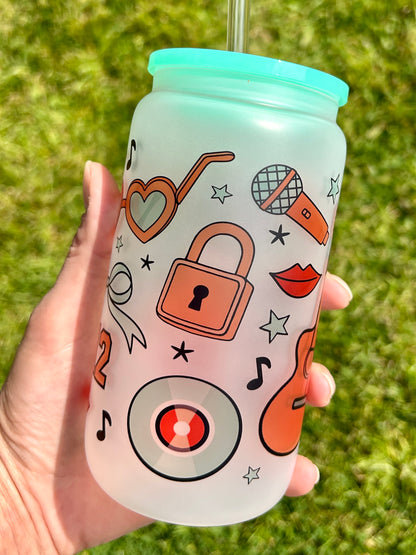 TS Showgirl inspired - Libbey cup - glass can with bamboo lid and glass straw